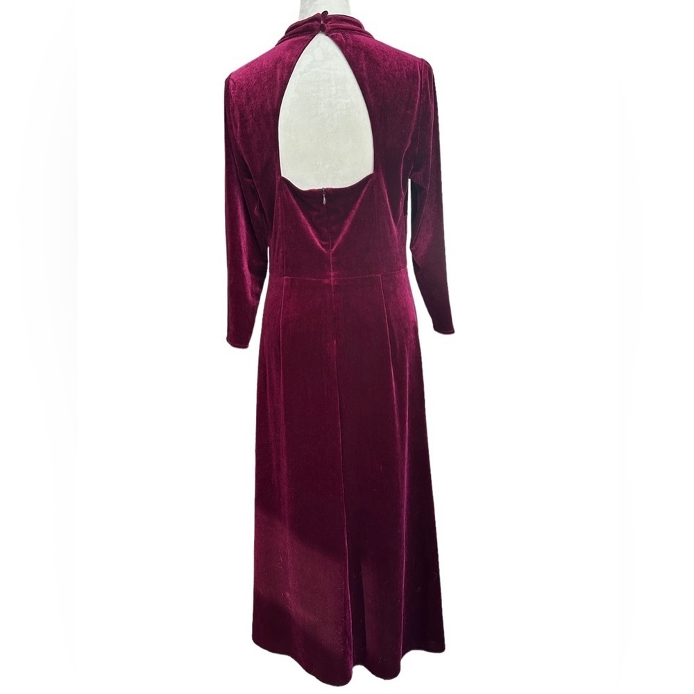 Eliza J midi ruched high collar open back burgundy velvet dress - Picture 7 of 8